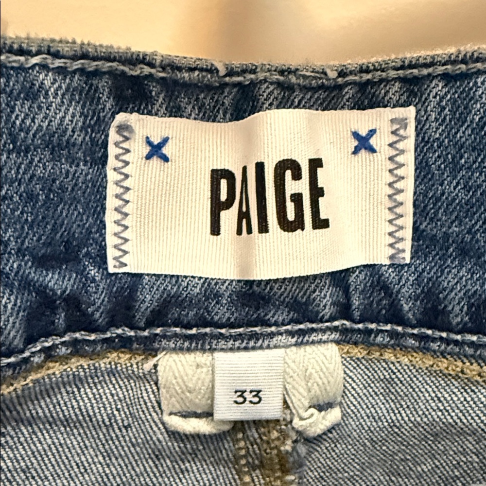 PAIGE Sasha High Rise Wide Leg Jeans in Medium Blue Wash - Picture 5 of 11